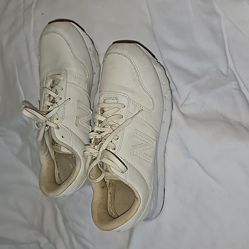 New Balance 311 Sneakers